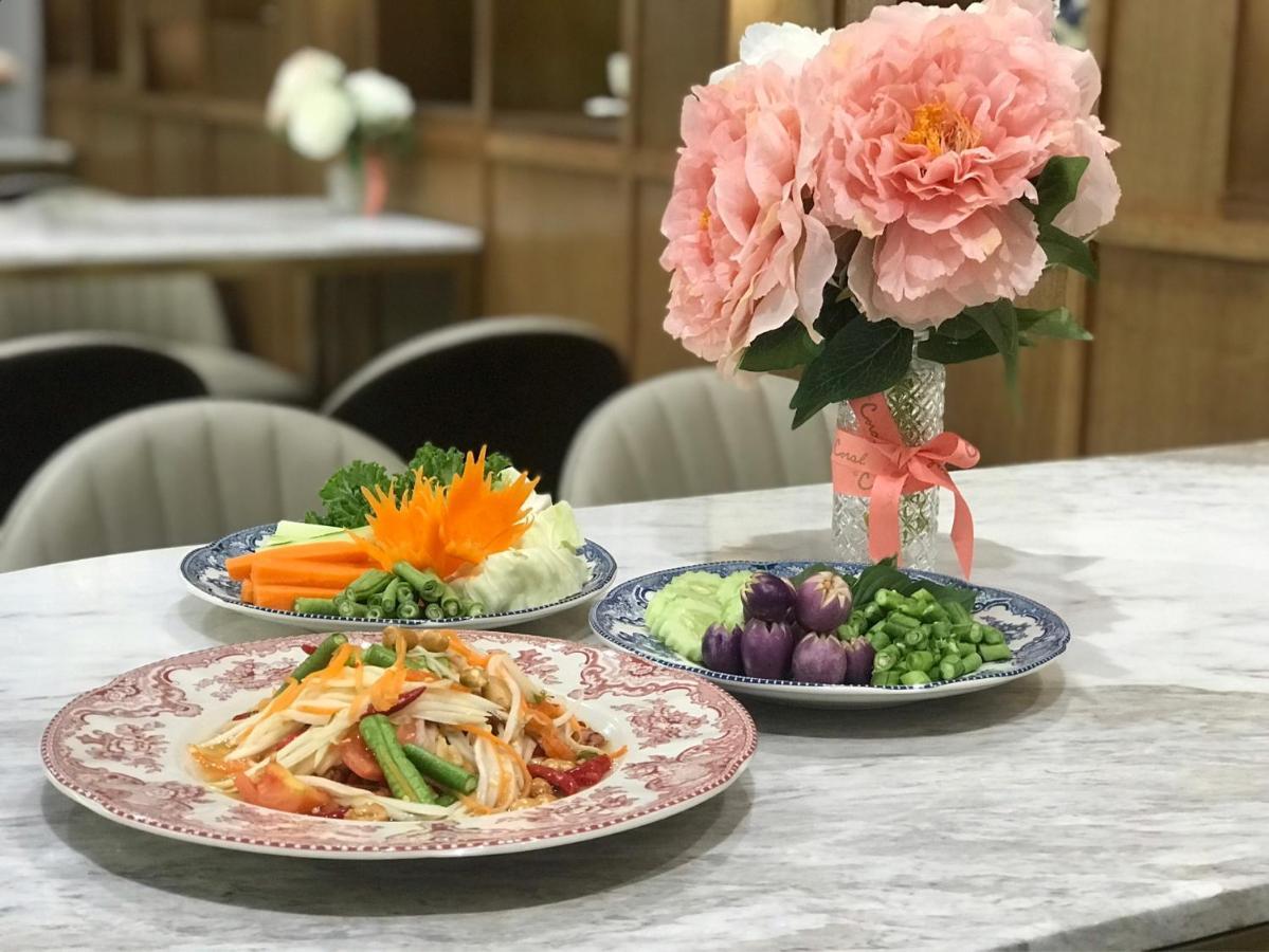 ساموتبراكارن The Coral Finest Business Class And First Class Lounge Concourse D- Airport Lounge Service - International Transit Area - 6 Hours Stay المظهر الخارجي الصورة